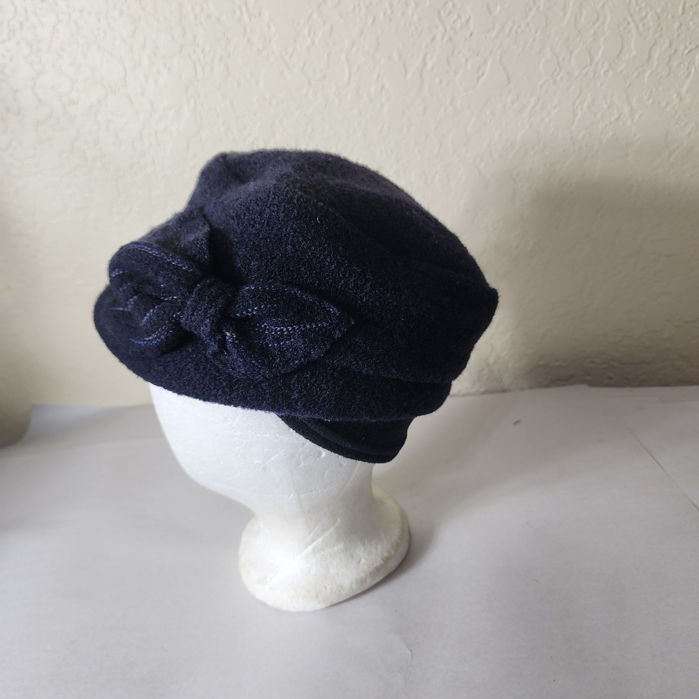 Lillie & Cohoe Navy Boiled Wool Cloche Hat with Bow Made in Canada Size 1